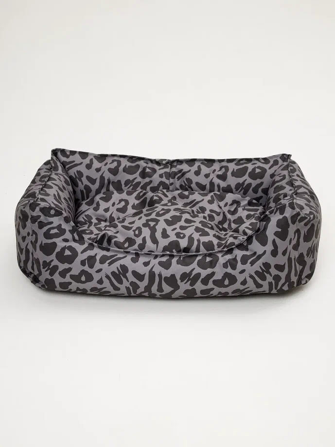Лежанка LionPets Animal Leo LP2514 Размер: (80х60х20см)