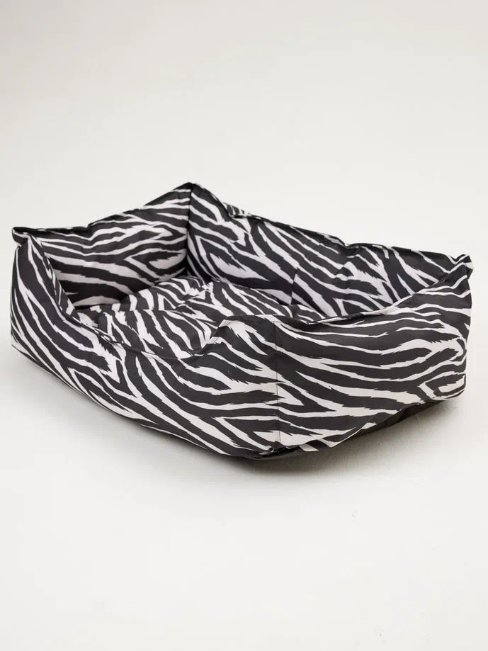 Лежанка LionPets Animal Zebra LP2512 Размер: (80х60х20см)